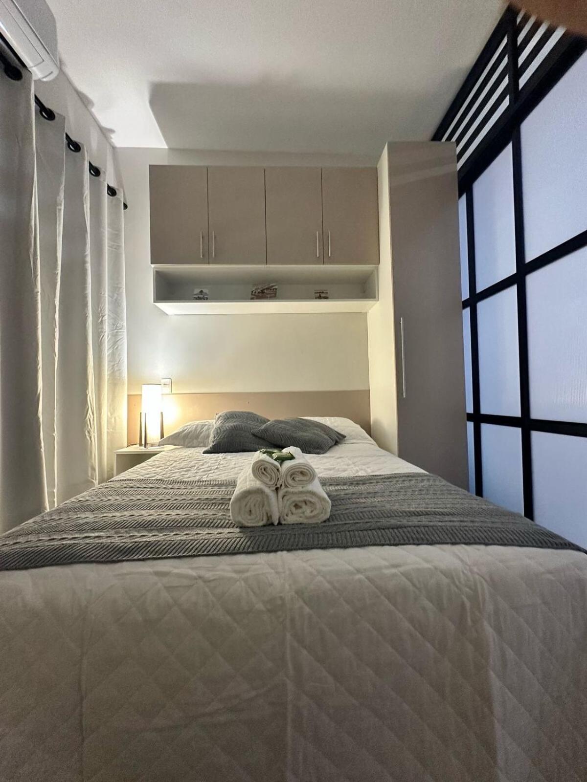 Apartamento Em Copacabana - Reformado