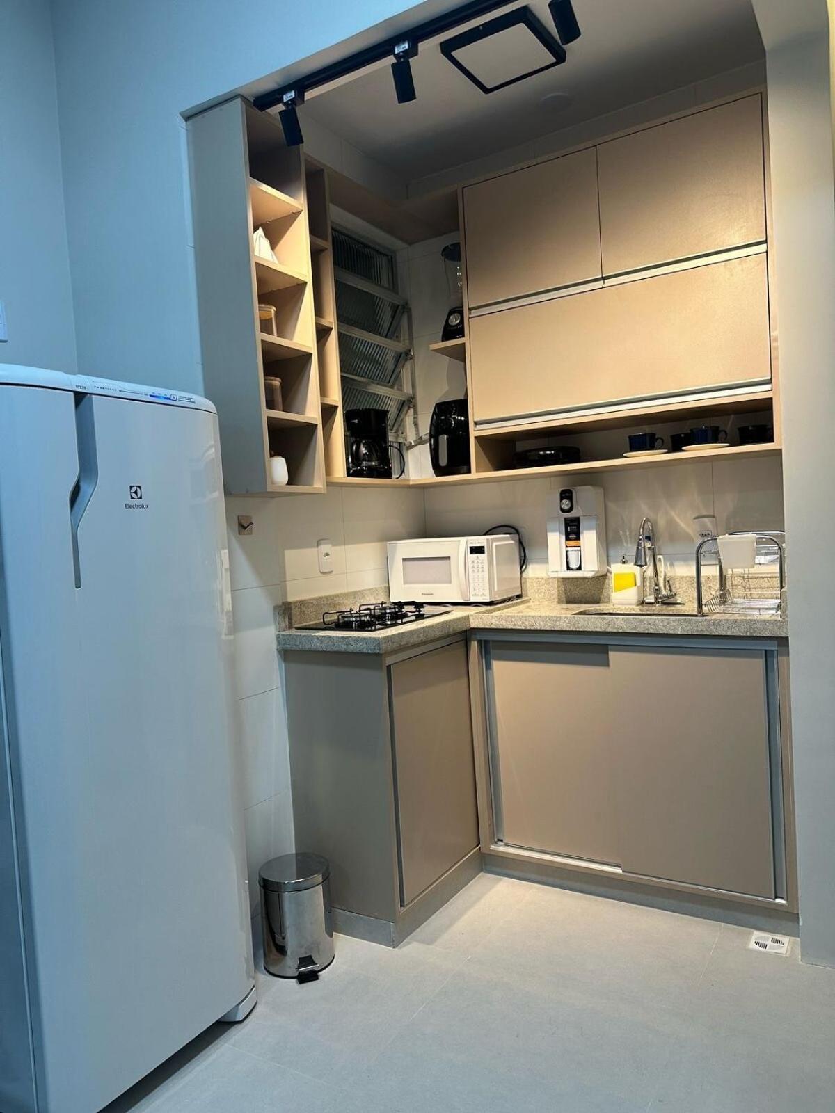 Apartamento Em Copacabana - Reformado